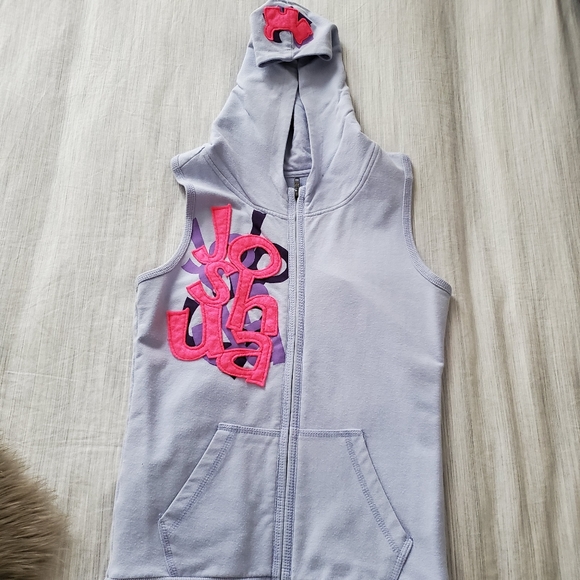 Joshua Perets vest - Picture 4 of 5